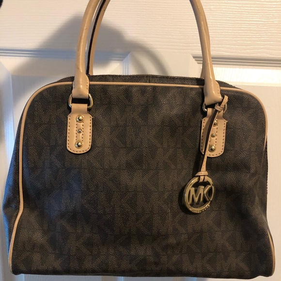 Handbags - Michael Kors bag